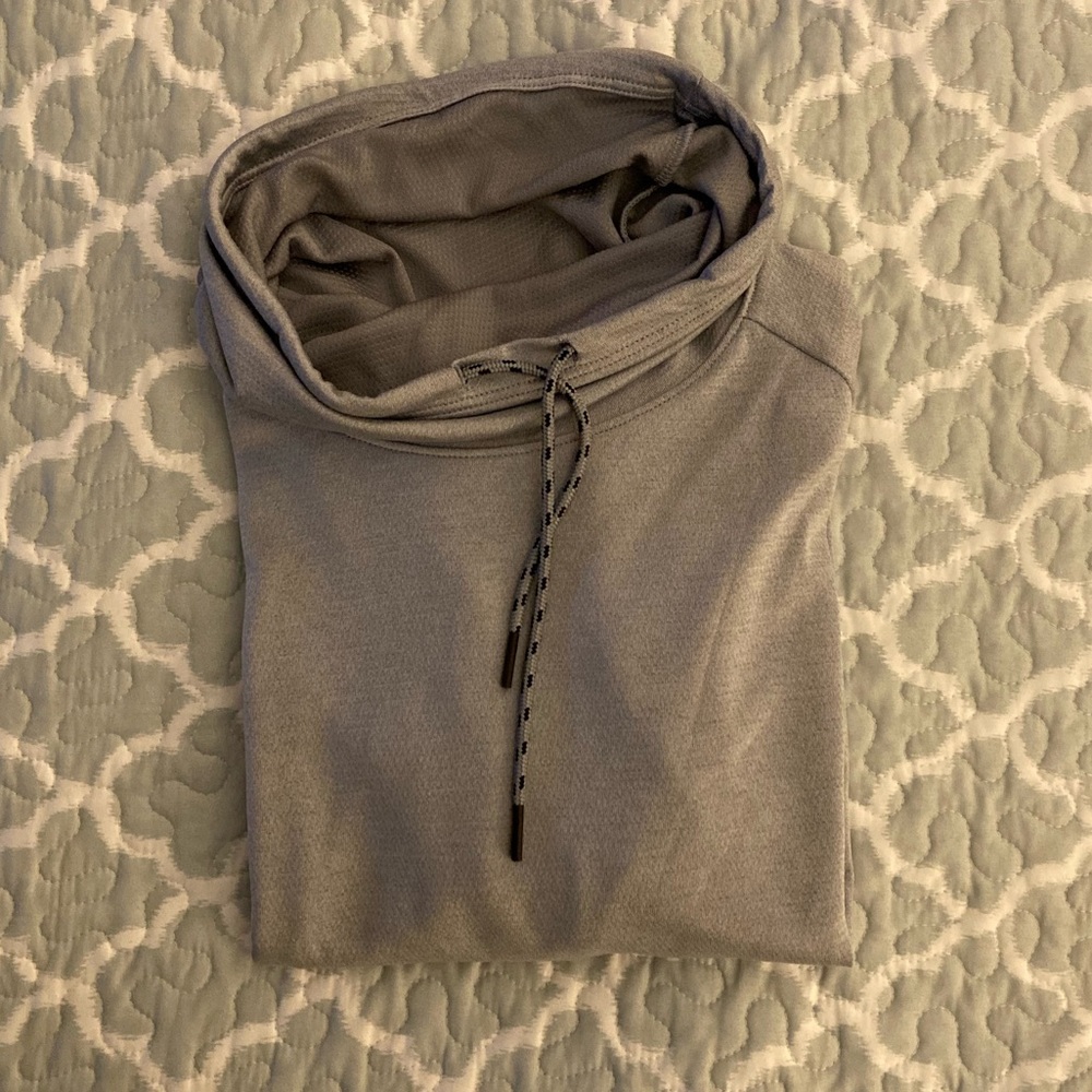 UA lightweight pullover mock neck